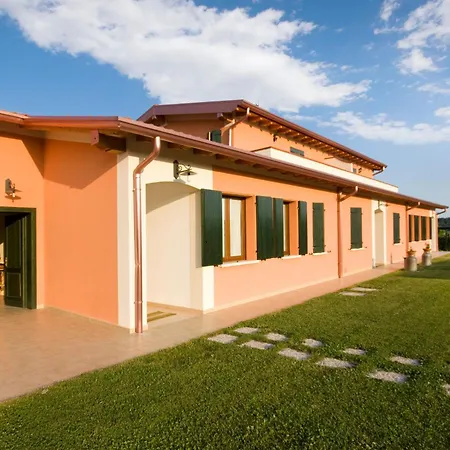 Cascina Roveri Farma Monzambano